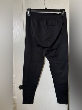 Bundle 3 pairs Amazon Black Women's maternity Leggings with High Waist size L